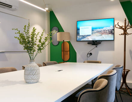 Bureaux du 93 Boulevard Haussmann Paris