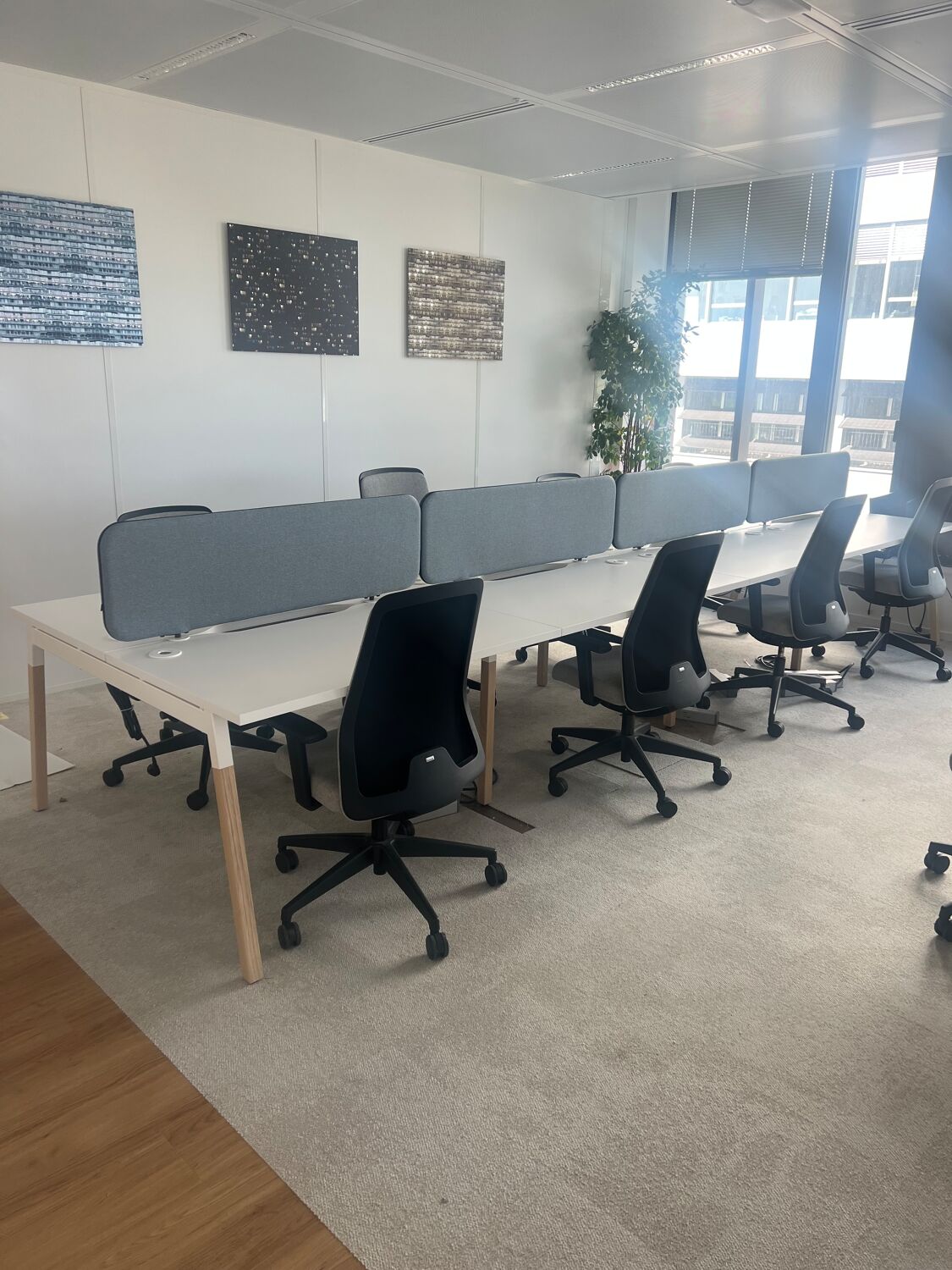 Image des bureaux au 19 Place Françoise Dorin, Paris 17  - Bureaux à louer