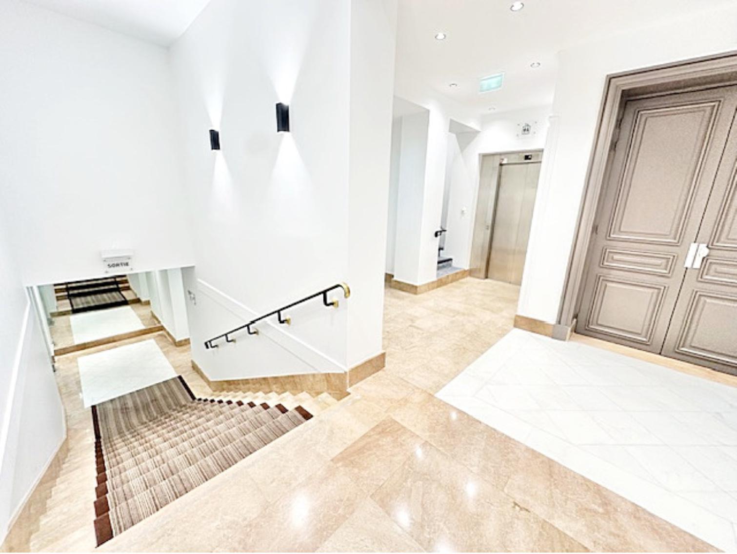 Image des bureaux au 5 Rue Henri Rochefort, Paris 17  - Bureaux à louer