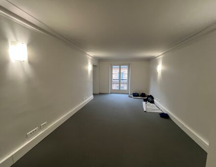 Bureaux du 3 Place des Pyramides Paris
