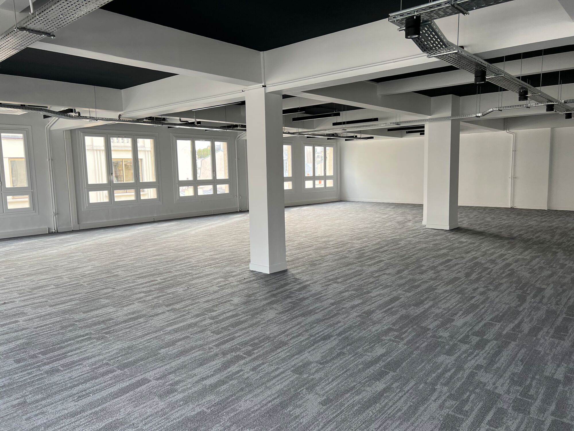 Image des bureaux au 7 Cité Paradis, Paris 10  - Bureaux à louer