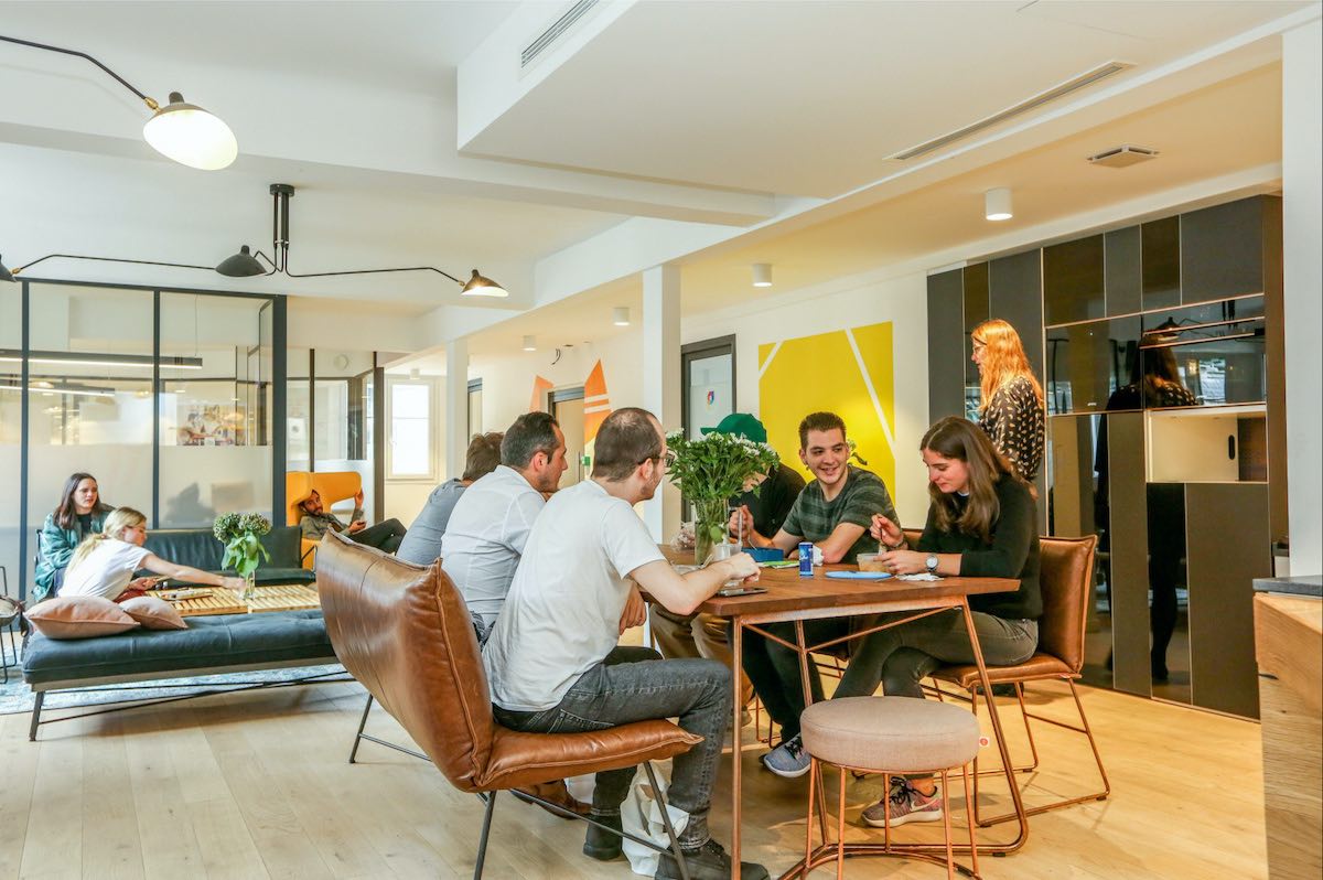 Image des bureaux au 10 Rue Pergolèse, Paris 16  - Bureaux à louer