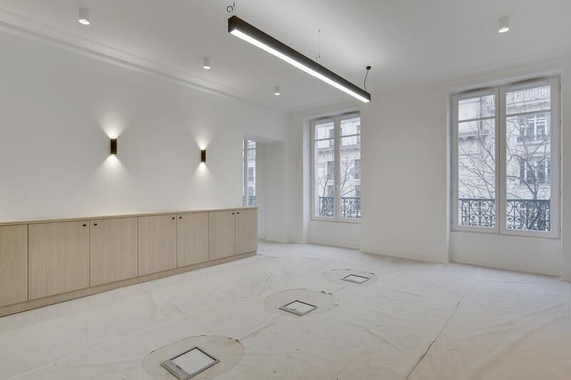 Image des bureaux au 8 Avenue Percier, Paris 8  - Bureaux à louer