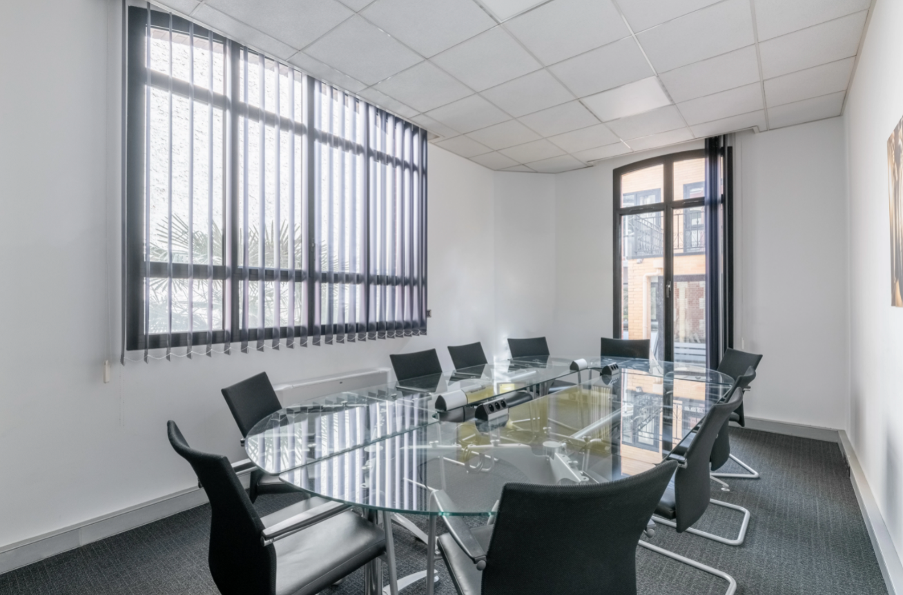 Image des bureaux au 28 Rue de l'Amiral Hamelin, Paris 16  - Bureaux à louer