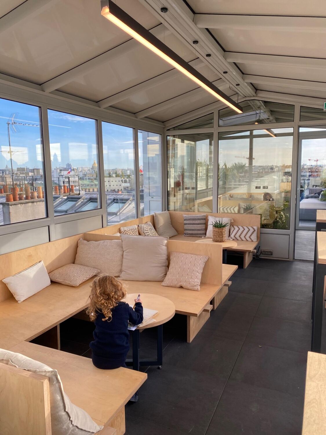 Image des bureaux au 34 Avenue des Champs Elysées, Paris 8 - Bureaux à louer