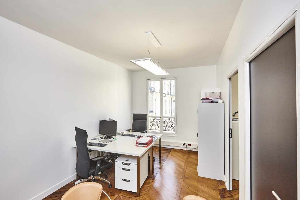 Image des bureaux au 10 Rue la Boétie, Paris 8 - Bureaux à louer