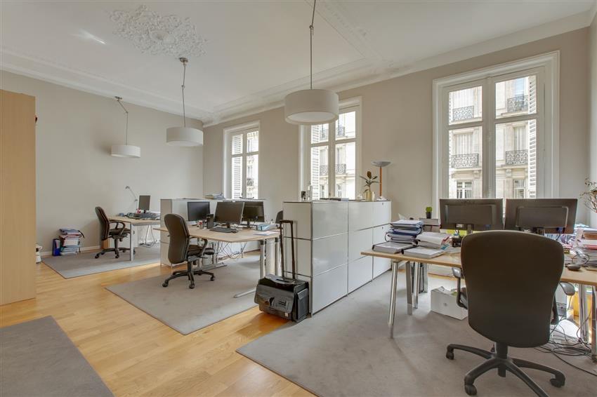 Image des bureaux au 1 Place d'Iéna, Paris 16 - Bureaux à louer