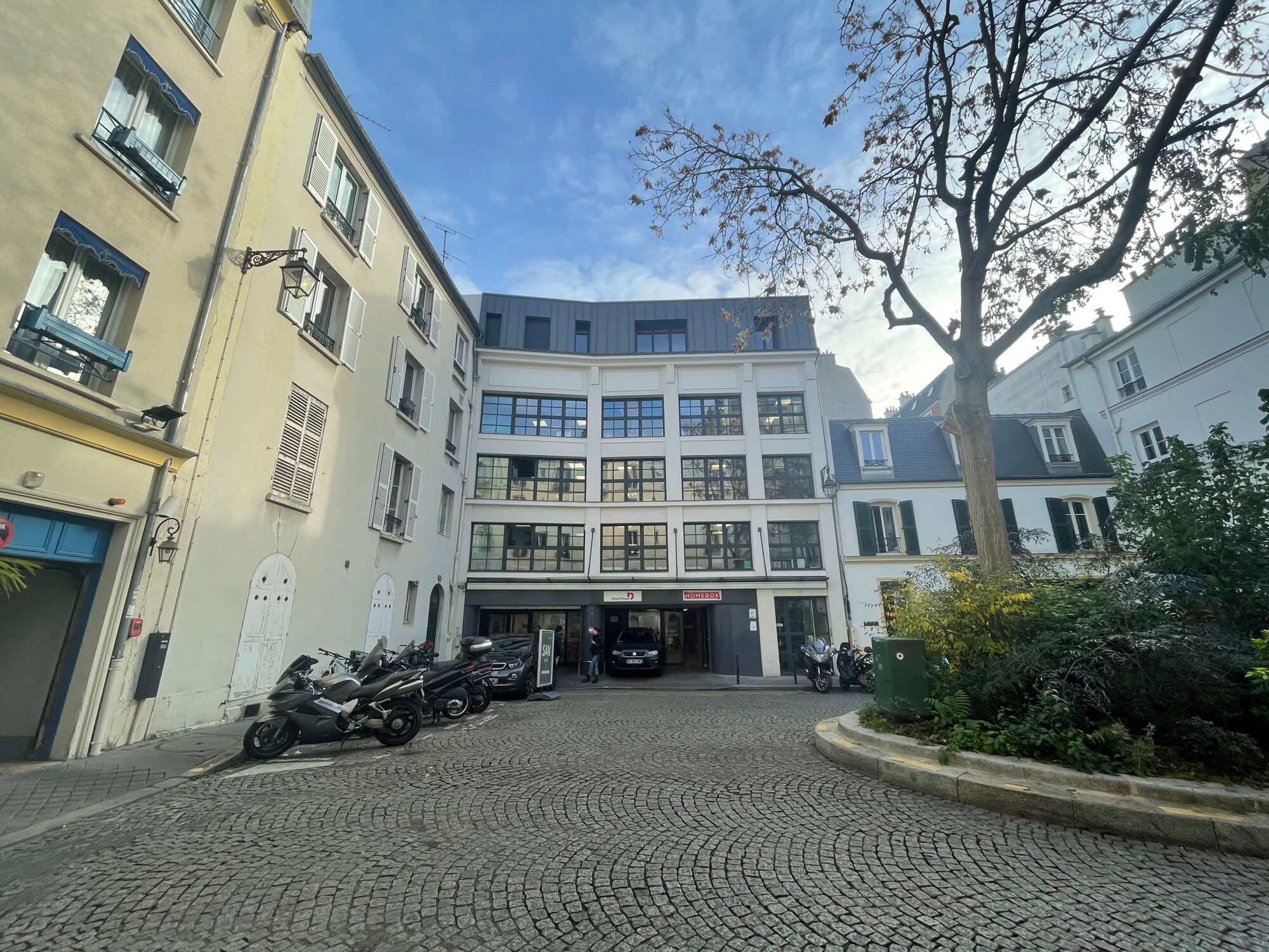 Image des bureaux au 8 Place Boulnois, Paris 17  - Bureaux à louer