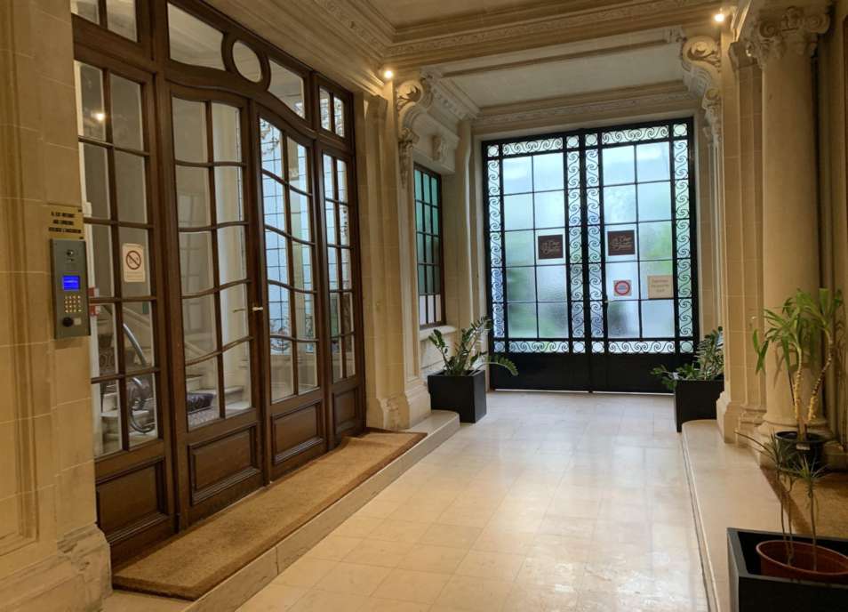 Image des bureaux au 112 Rue la Boétie, Paris 8  - Bureaux à louer