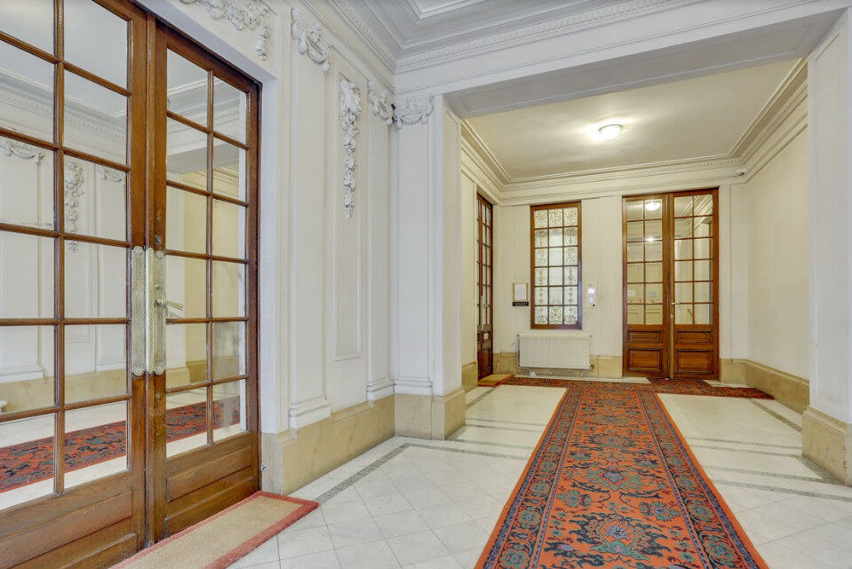 Image des bureaux au 48b Rue des Belles Feuilles, Paris 16  - Bureaux à louer