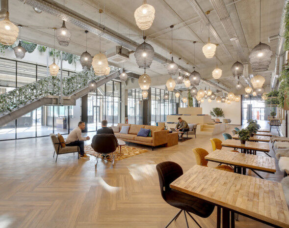 Image des bureaux au 55 t Rue de la Chapelle, Paris 18 - Bureaux à louer