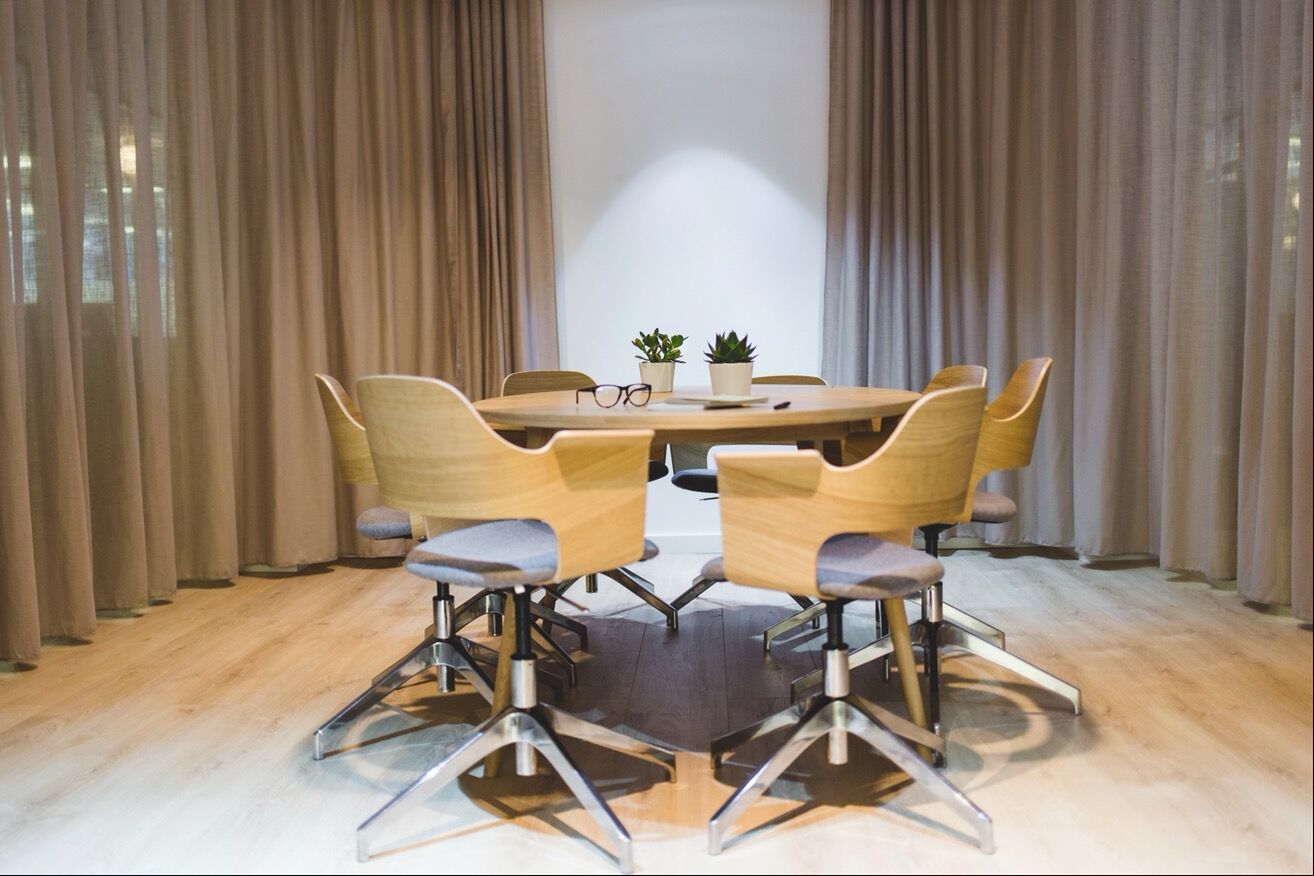 Image des bureaux au 8 Rue de l'Hôtel de Ville, Neuilly-Sur-Seine  - Bureaux à louer