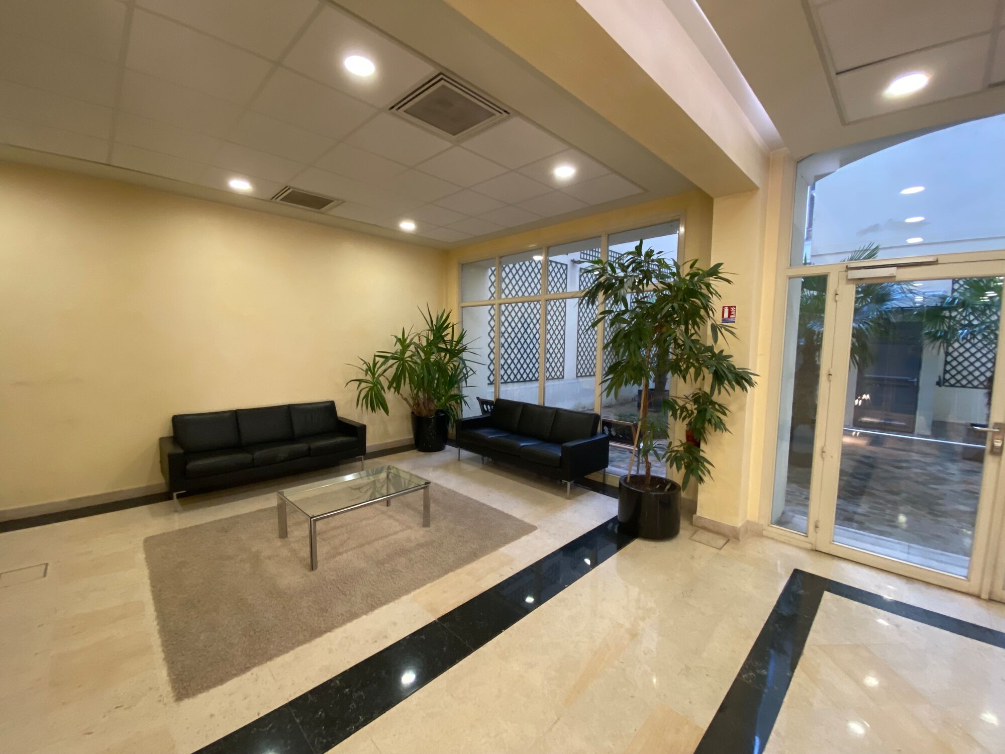 Image des bureaux au 6 Rue de Téhéran, Paris 8  - Bureaux à louer