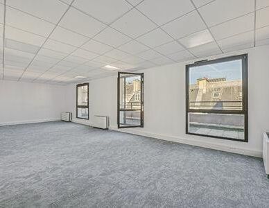 Bureaux du 8 Rue de la Terrasse Paris