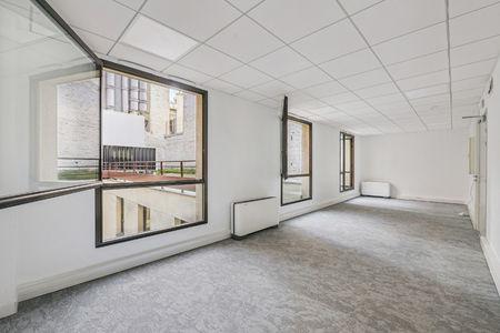 Image des bureaux au 8 Rue de la Terrasse, Paris 17 - Bureaux à louer