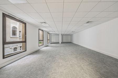 Image des bureaux au 8 Rue de la Terrasse, Paris 17 - Bureaux à louer
