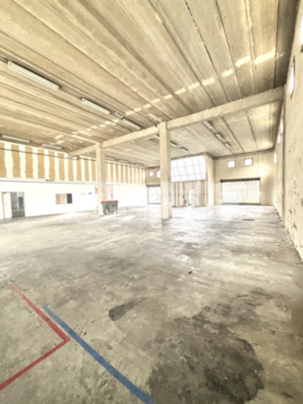 Image des bureaux au 1645 Route de la Légion, Aubagne - Entrepôt / Local d'activités à louer