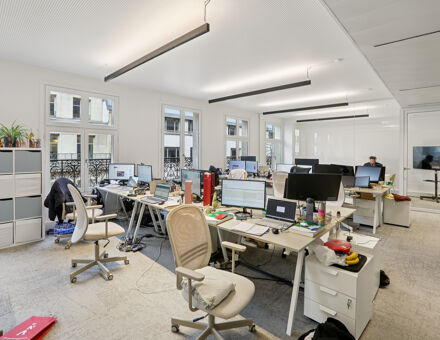 Bureaux du 42 Rue de Bassano Paris