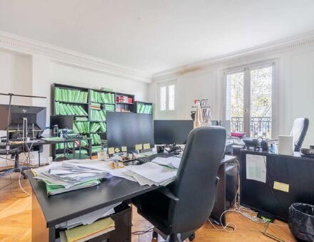 Bureaux du 5 Avenue de Messine Paris