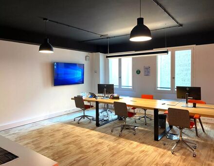 Bureaux du 42 Rue de Bassano Paris