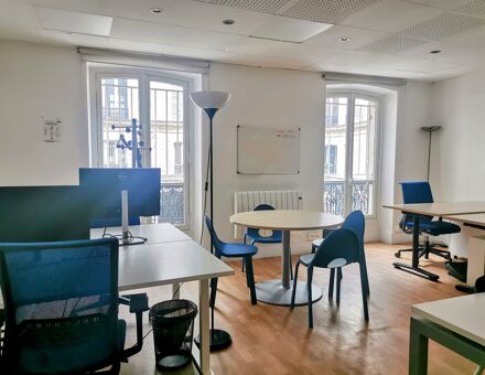 Bureaux du 3 Rue du Louvre Paris