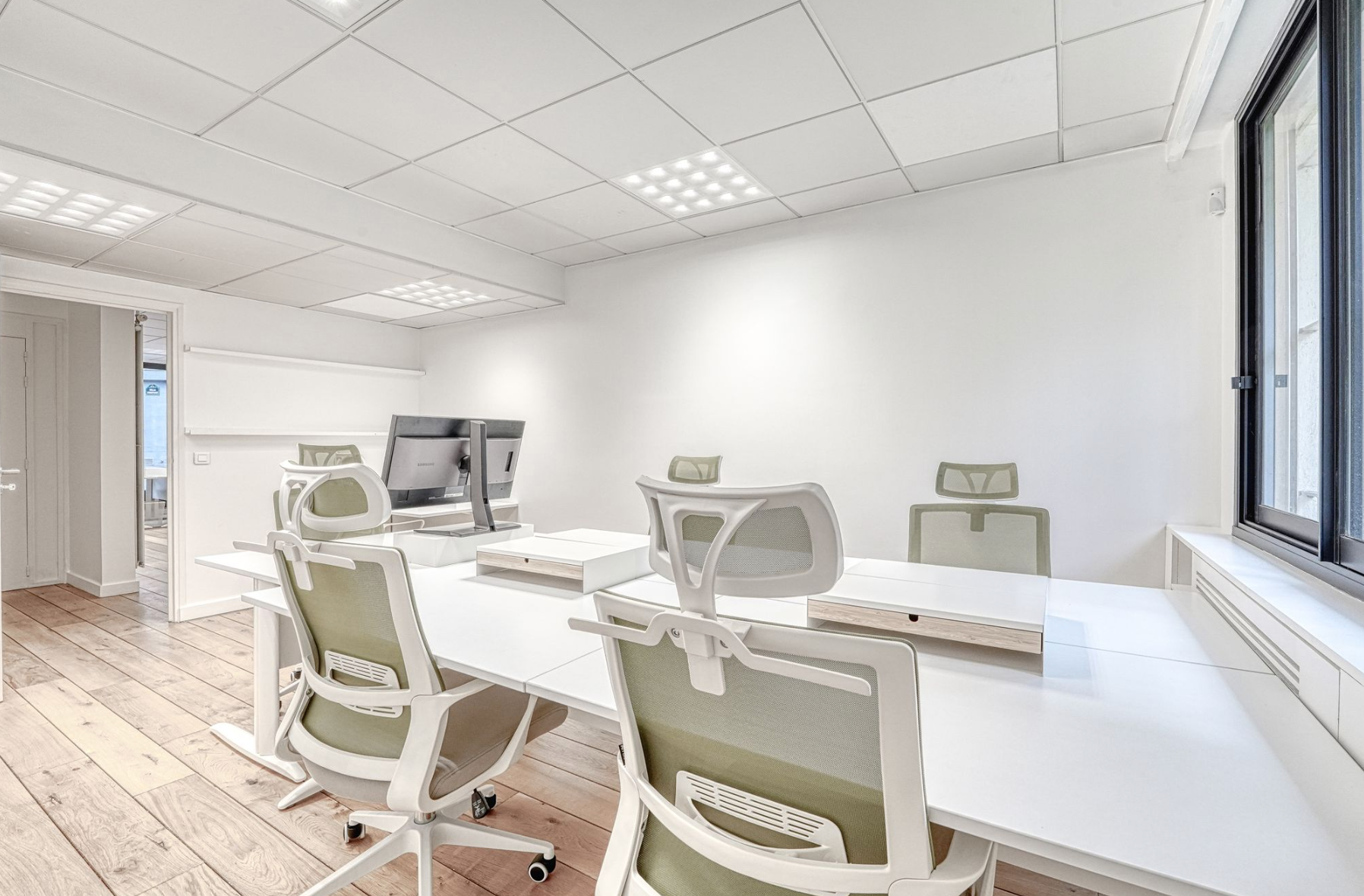 Image des bureaux au 41 Rue Guy Môquet, Paris 17  - Bureaux à louer