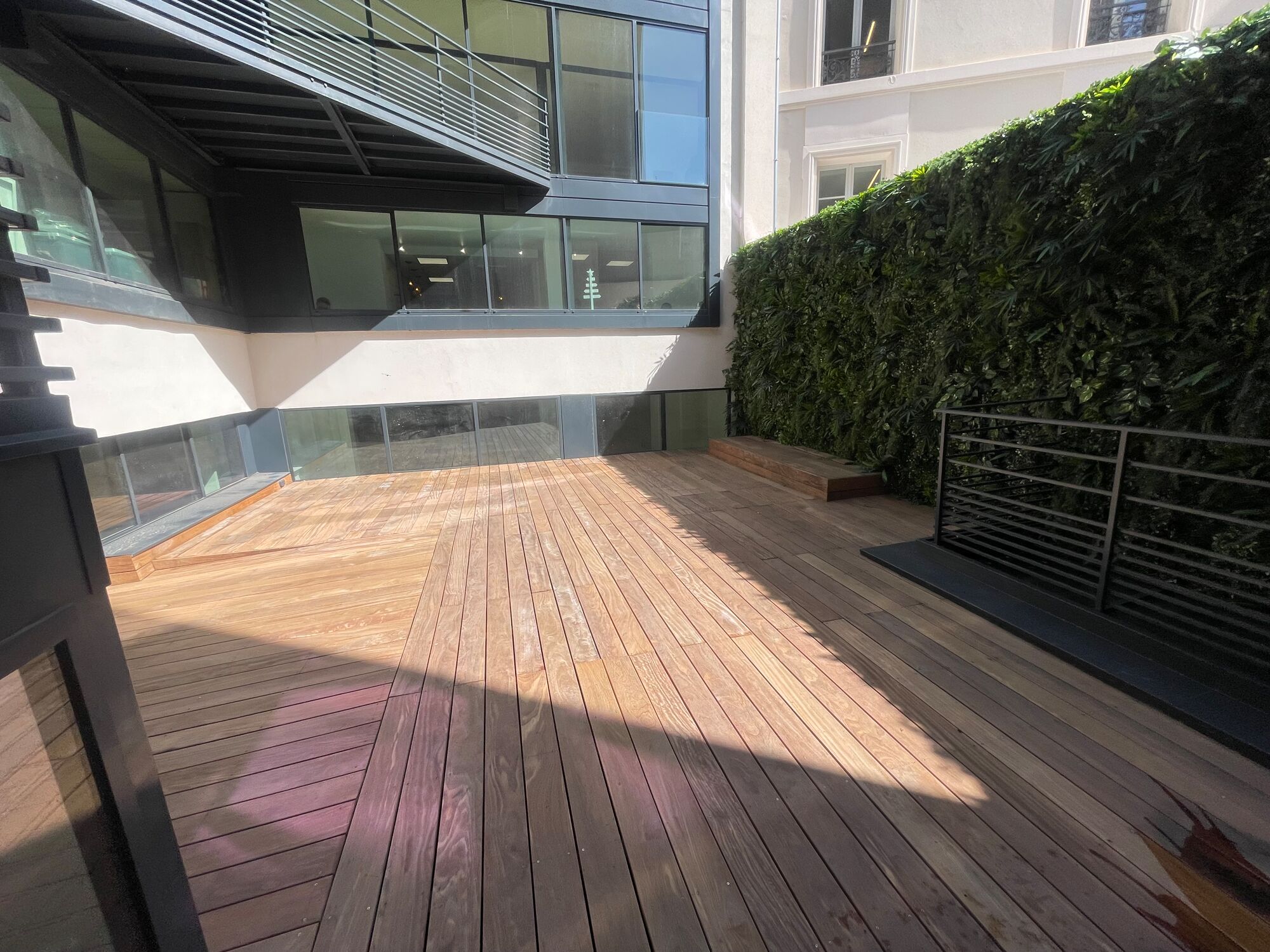 Image des bureaux au 47 Rue de Ponthieu, Paris 8 - Bureaux à louer