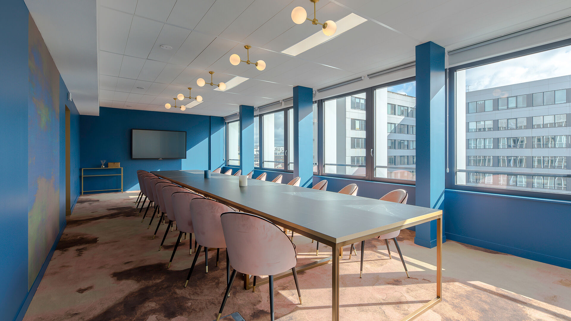 Image des bureaux au 11 Avenue Dubonnet, Courbevoie - Bureaux à louer