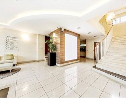 Bureaux du 38 Rue de Bassano Paris