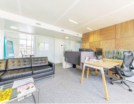Bureaux du 38 Rue de Bassano Paris