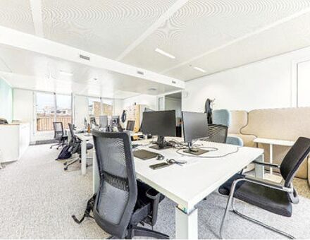Bureaux du 38 Rue de Bassano Paris
