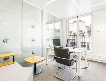 Bureaux du 38 Rue de Bassano Paris