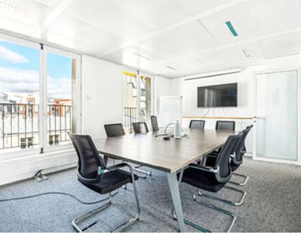 Bureaux du 38 Rue de Bassano Paris