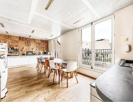 Bureaux du 38 Rue de Bassano Paris