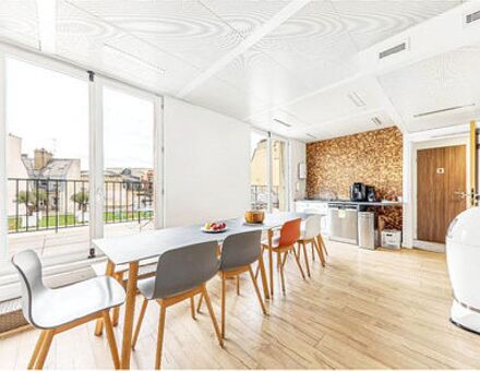Bureaux du 38 Rue de Bassano Paris