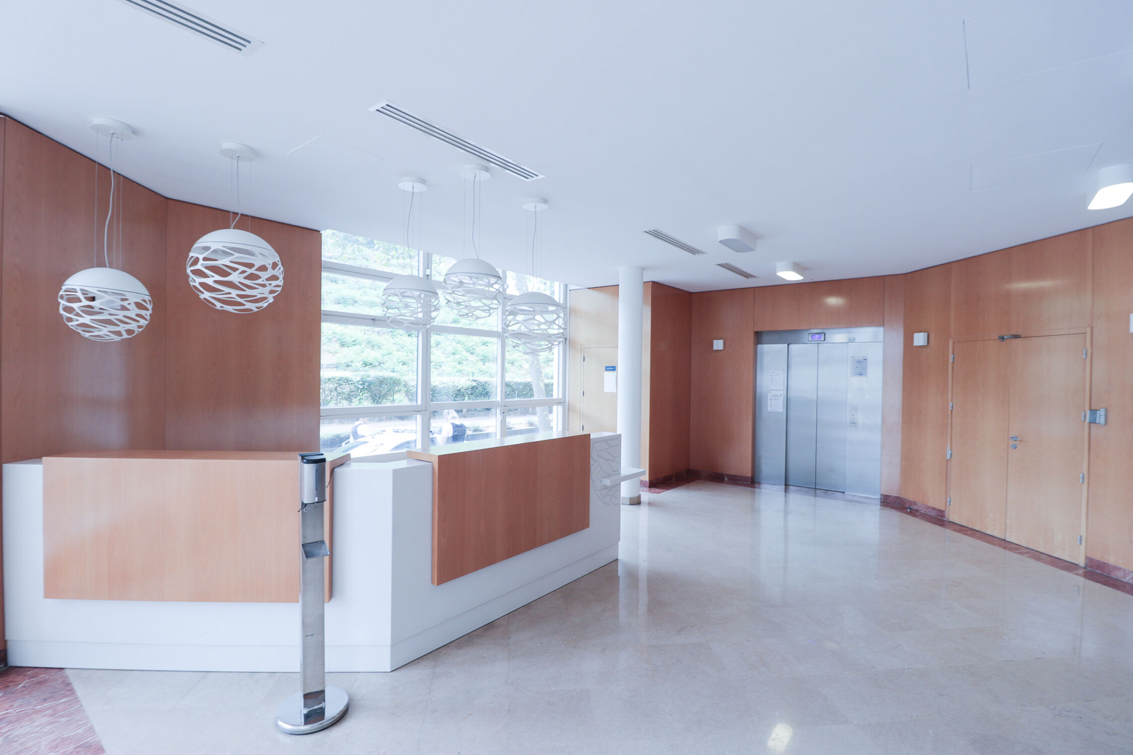 Image des bureaux au 1 Rue Jacques Henri Lartigue, Issy-Les-Moulineaux  - Bureaux à louer