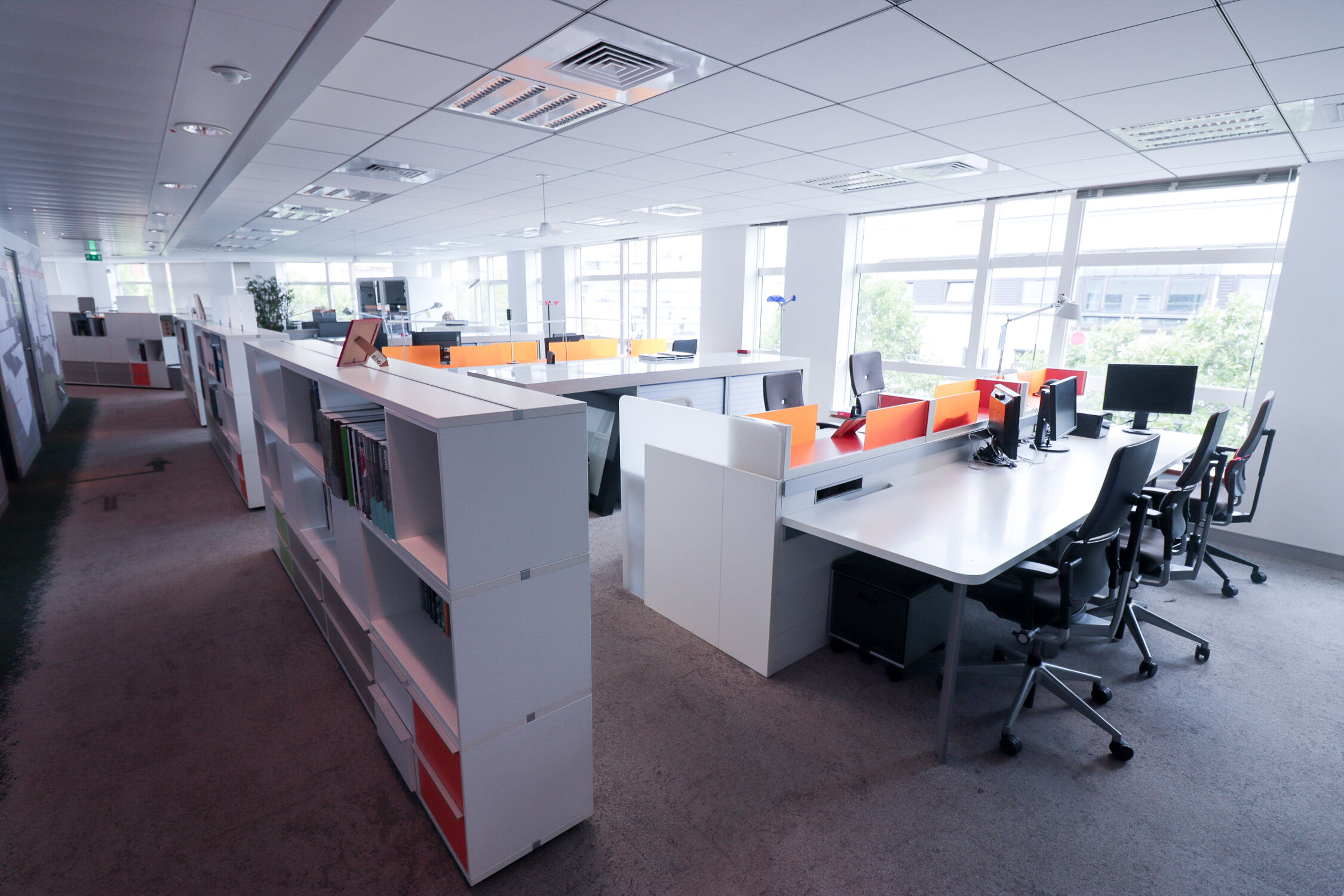 Image des bureaux au 1 Rue Jacques Henri Lartigue, Issy-Les-Moulineaux  - Bureaux à louer