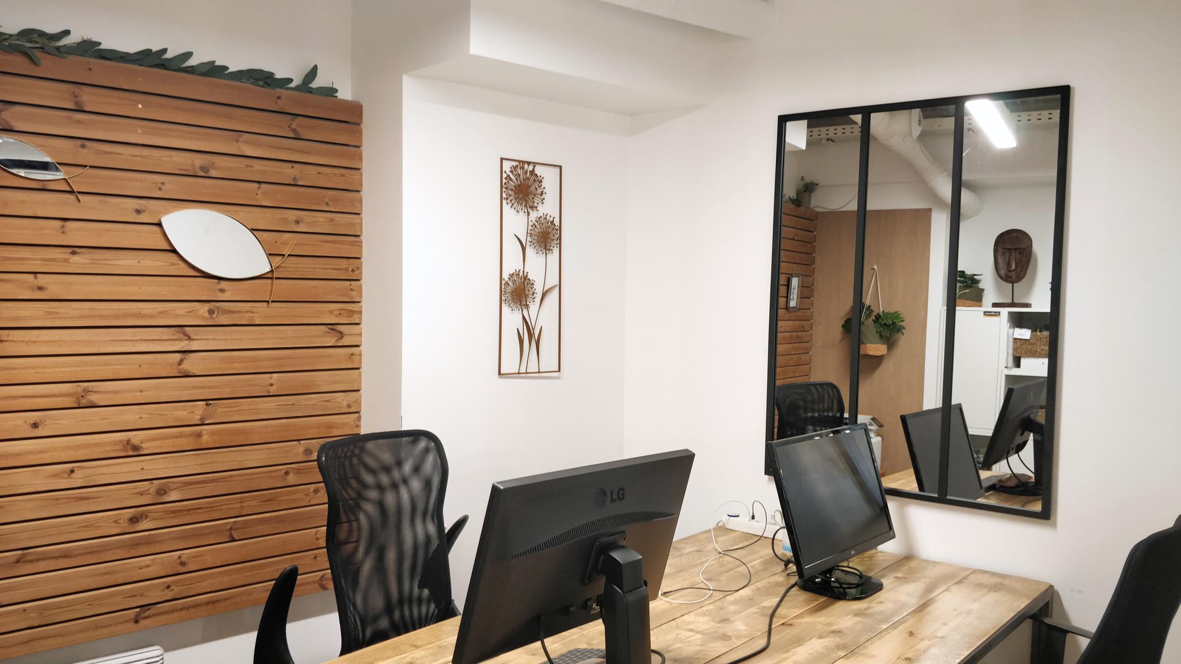 Image des bureaux au 5 Rue du Cloître Saint-Merri, Paris 4  - Bureaux à louer