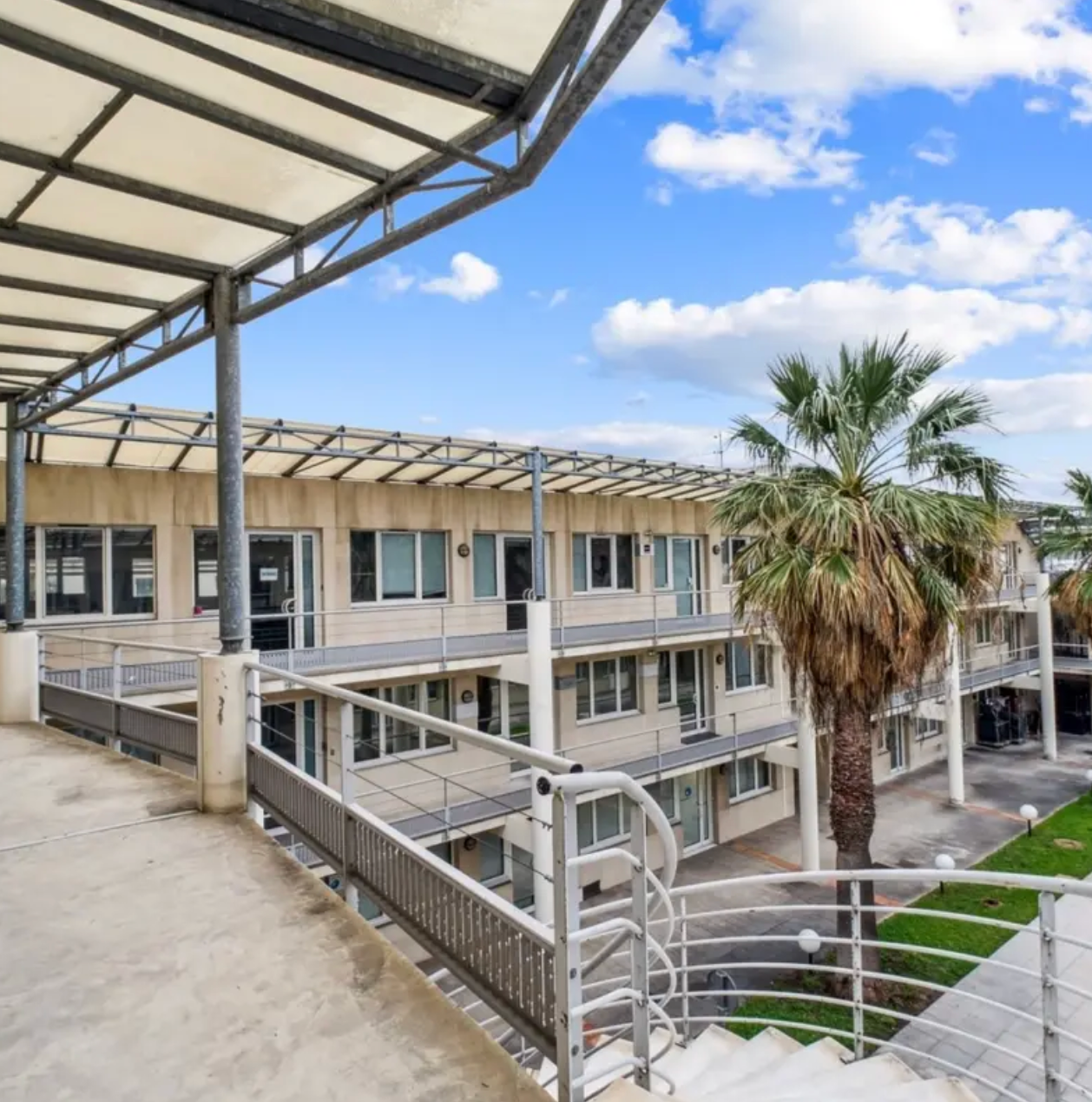 Image des bureaux au 7 Avenue andre roussin, Marseille 16 - Bureaux à louer