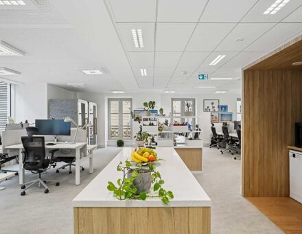 Bureaux du 2 Rue Favart Paris