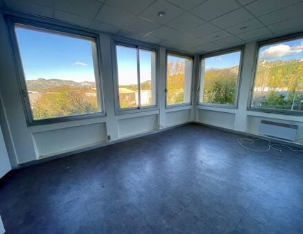 Bureaux du 1348 Route du Vaisseau Gémenos