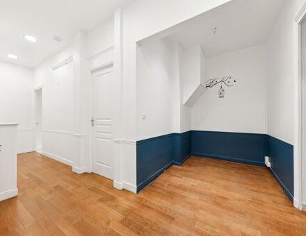 Bureaux du 5 Avenue de Messine Paris