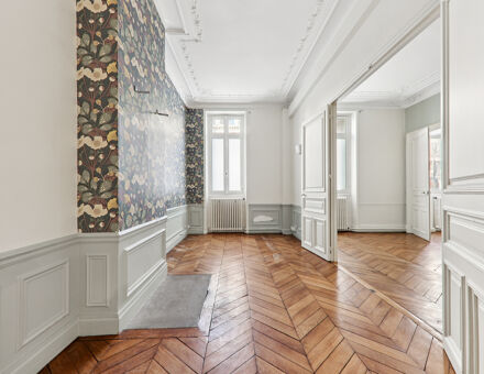 Bureaux du 5 Avenue de Messine Paris