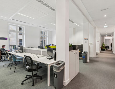 Bureaux du 65 Rue d'Anjou Paris