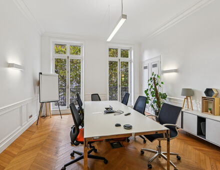 Bureaux du 65 Rue d'Anjou Paris