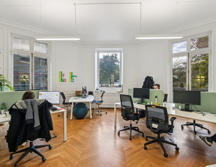 Bureaux du 65 Rue d'Anjou Paris