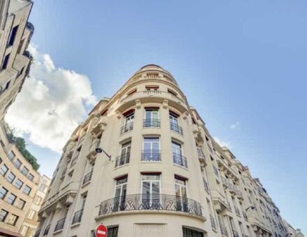 Bureaux du 2 Rue Lord Byron Paris
