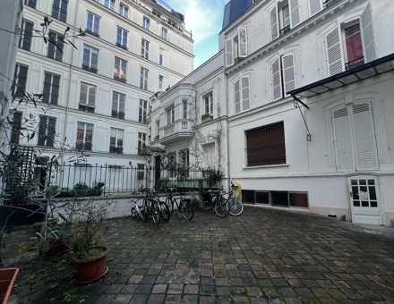 Bureaux du 82 Rue d'Amsterdam Paris