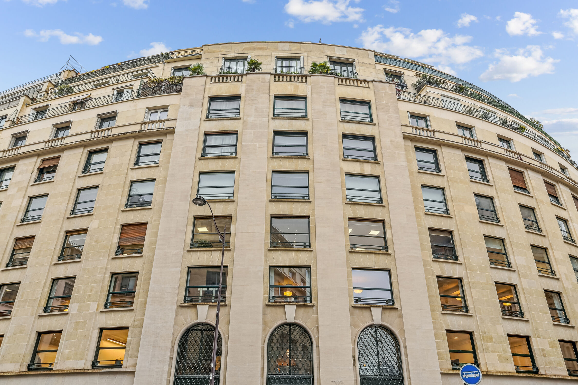 Image des bureaux au 22 Rue de Courcelles, Paris 8  - Bureaux à louer et à la vente