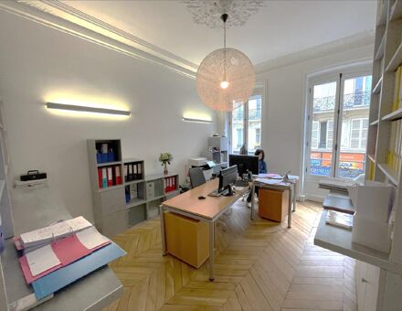 Bureaux du 49 Rue Galilée Paris
